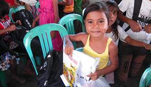 Laos: Gifts at Christmas