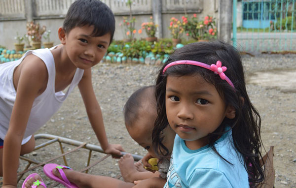 Philippines: Supporting Orphans